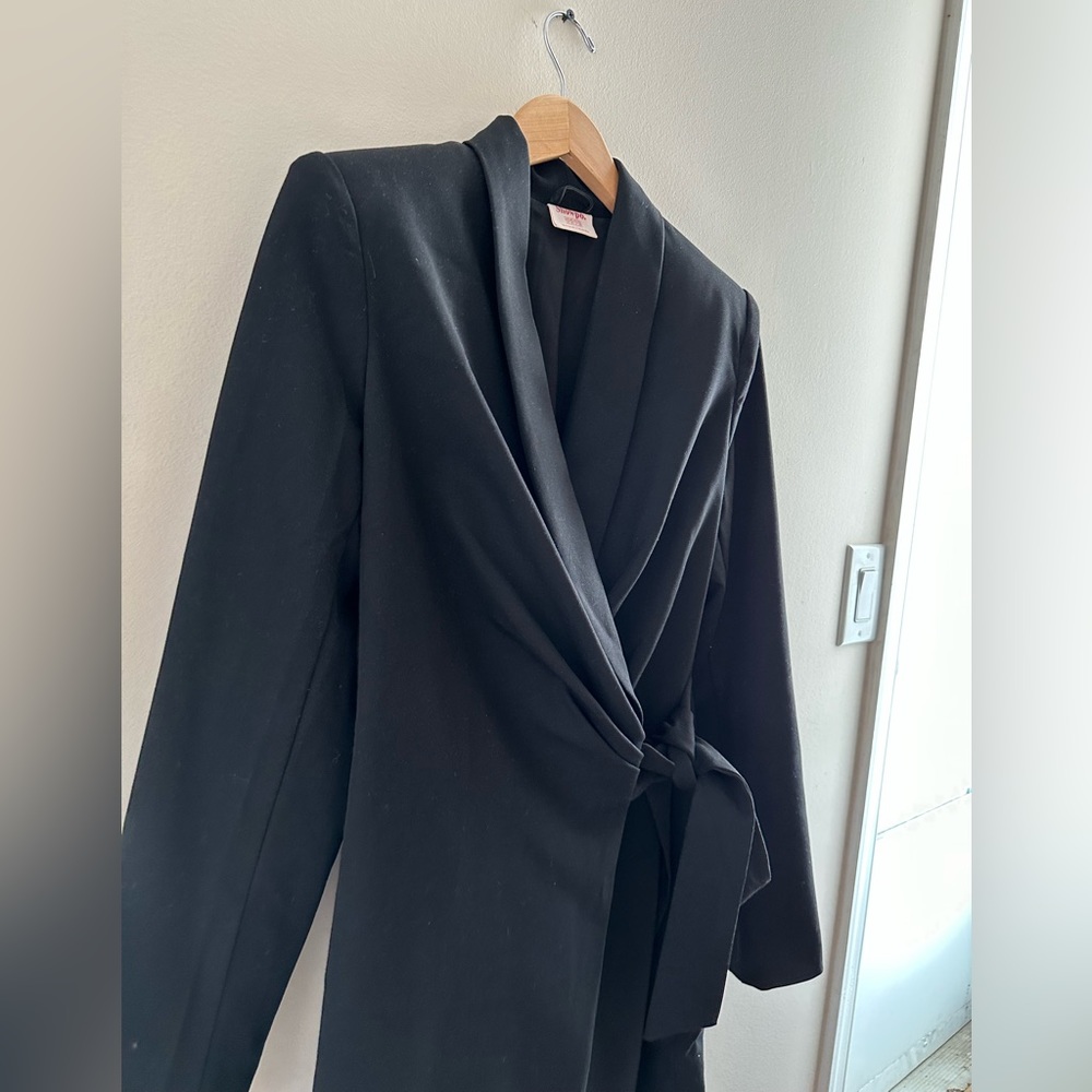 Like New ShowPo Blazer Dress Size 6